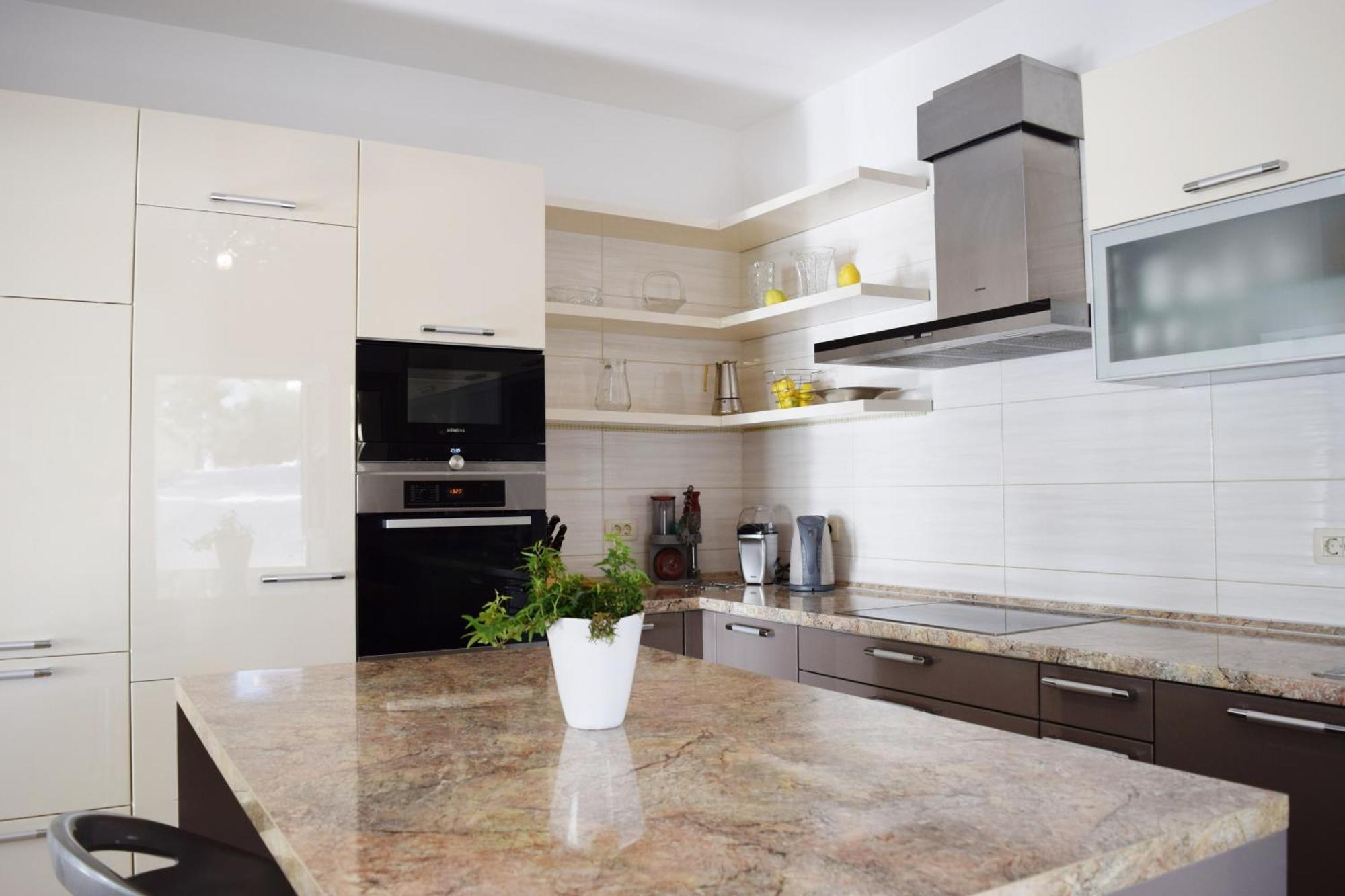 Apartments By The Sea Duce, Omis - 946 Zimmer foto